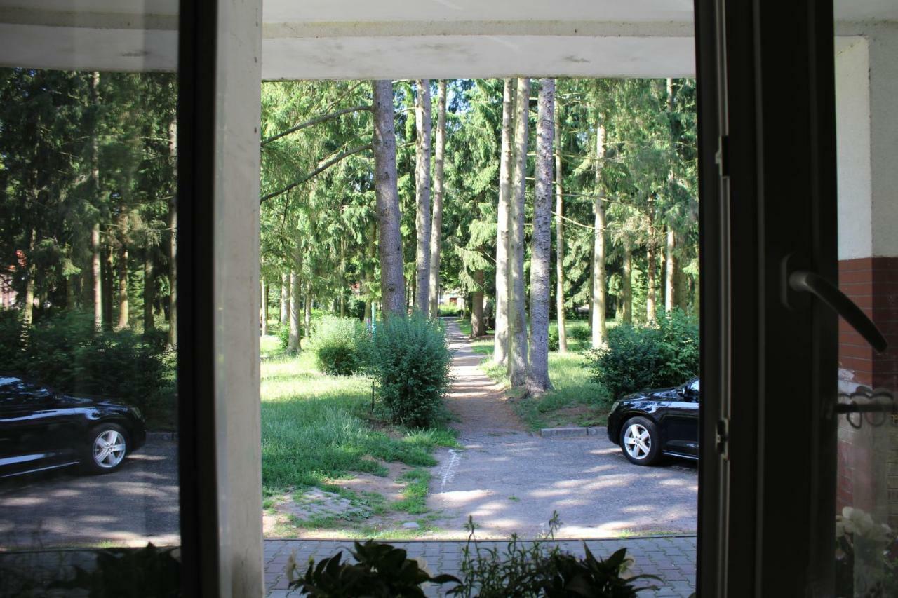 דירות Apartament Blisko Morza Kolobrzeg-Podczele מראה חיצוני תמונה