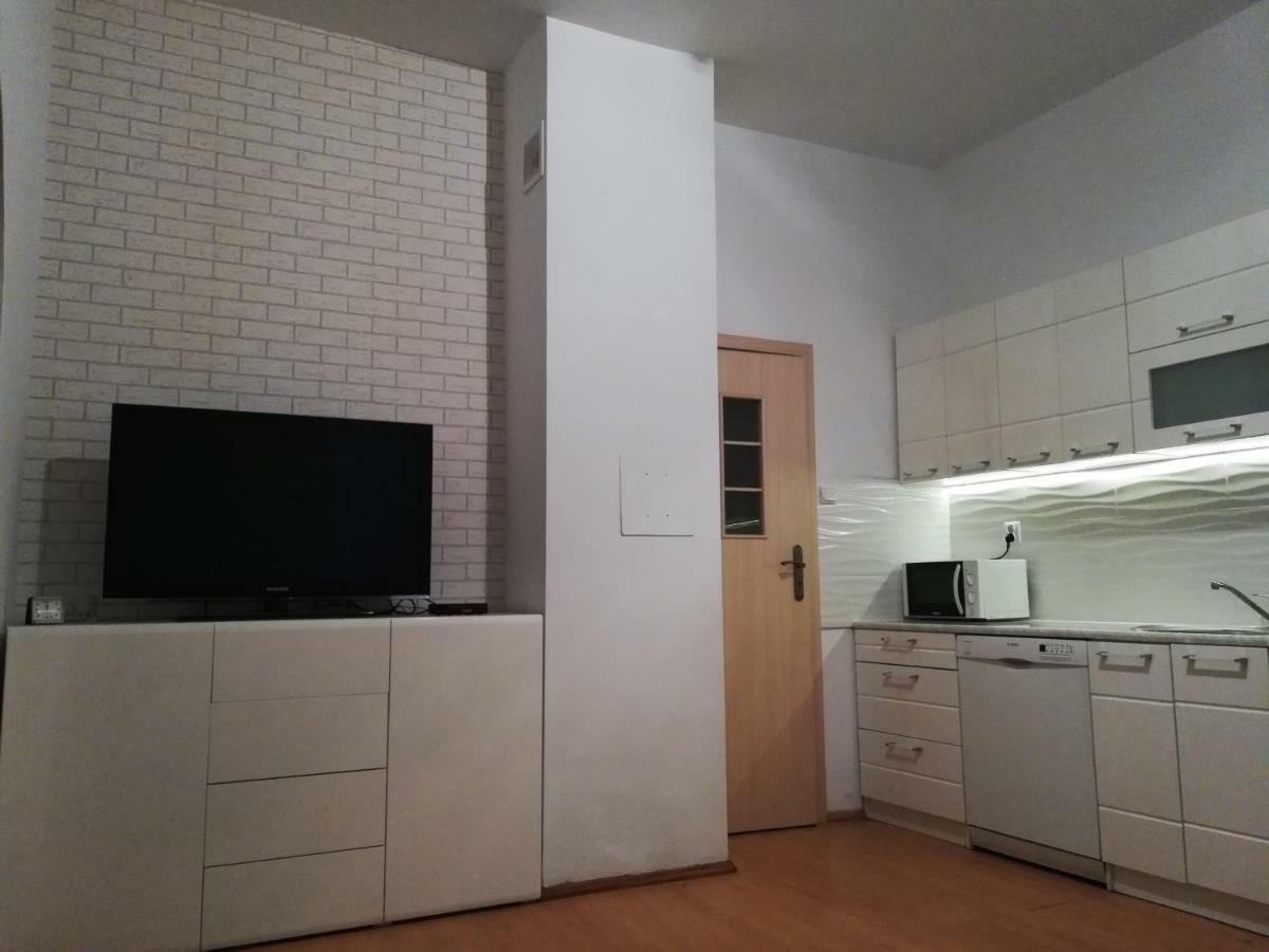 דירות Apartament Blisko Morza Kolobrzeg-Podczele מראה חיצוני תמונה